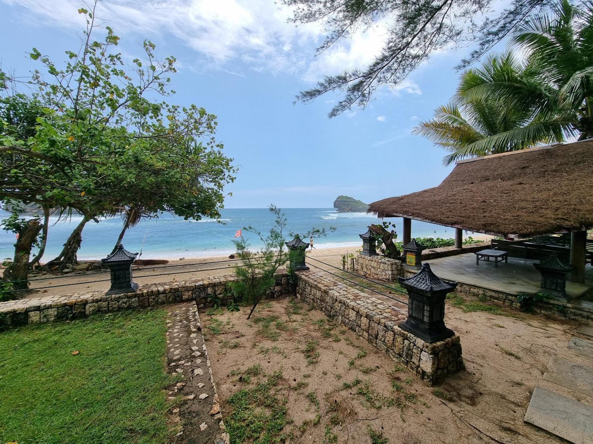 פאצ'יטאן Istana Ombak Eco Resort מראה חיצוני תמונה