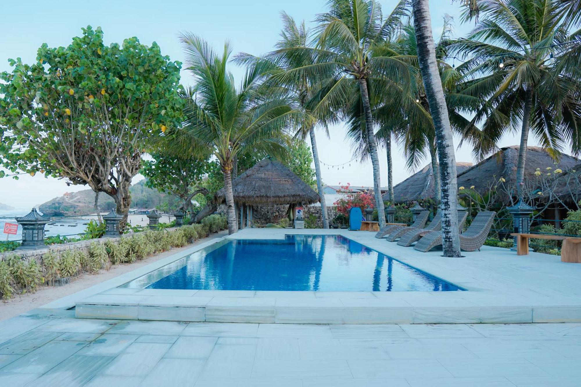 פאצ'יטאן Istana Ombak Eco Resort מראה חיצוני תמונה